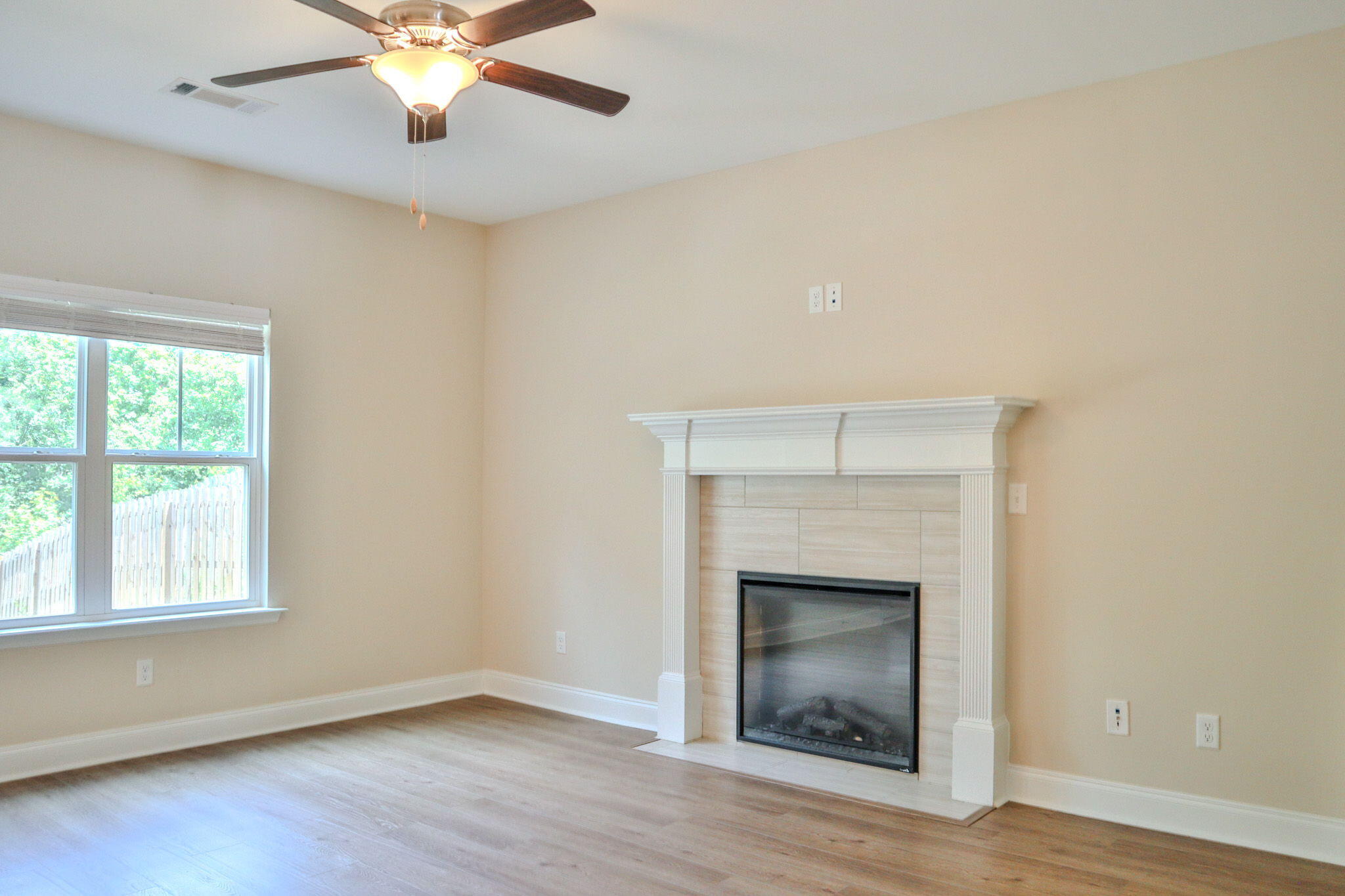 1305 Batchelor Court Property Photo 11