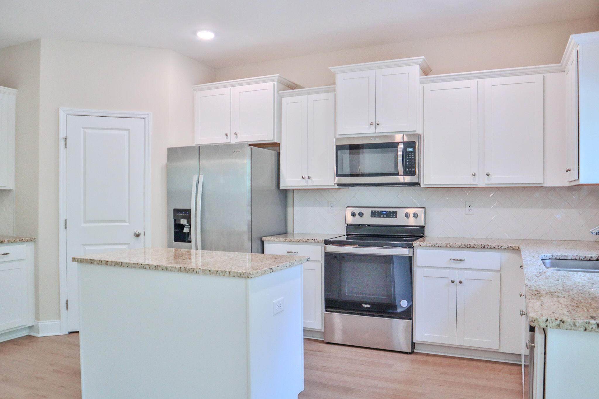 1305 Batchelor Court Property Photo 18