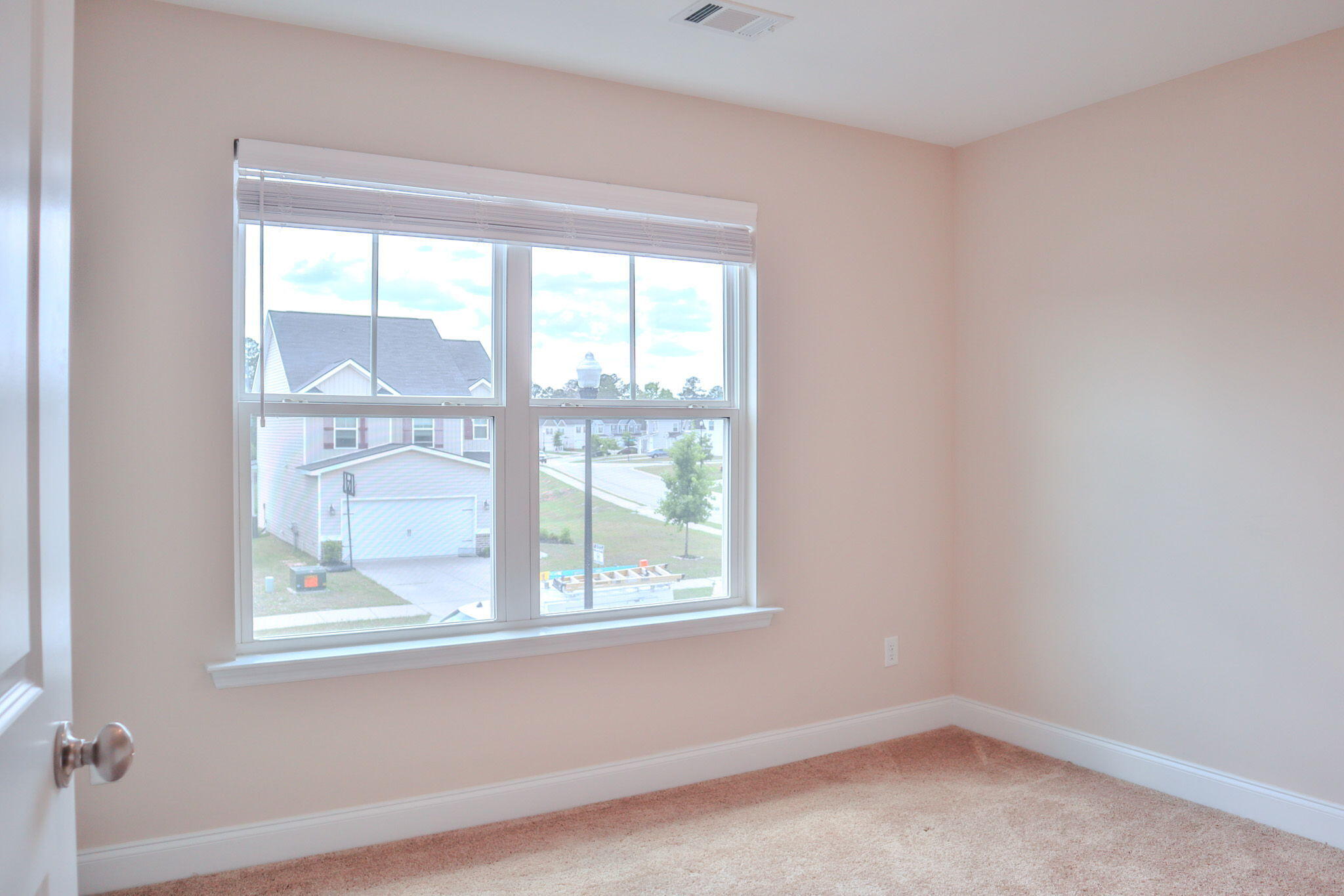 1305 Batchelor Court Property Photo 40