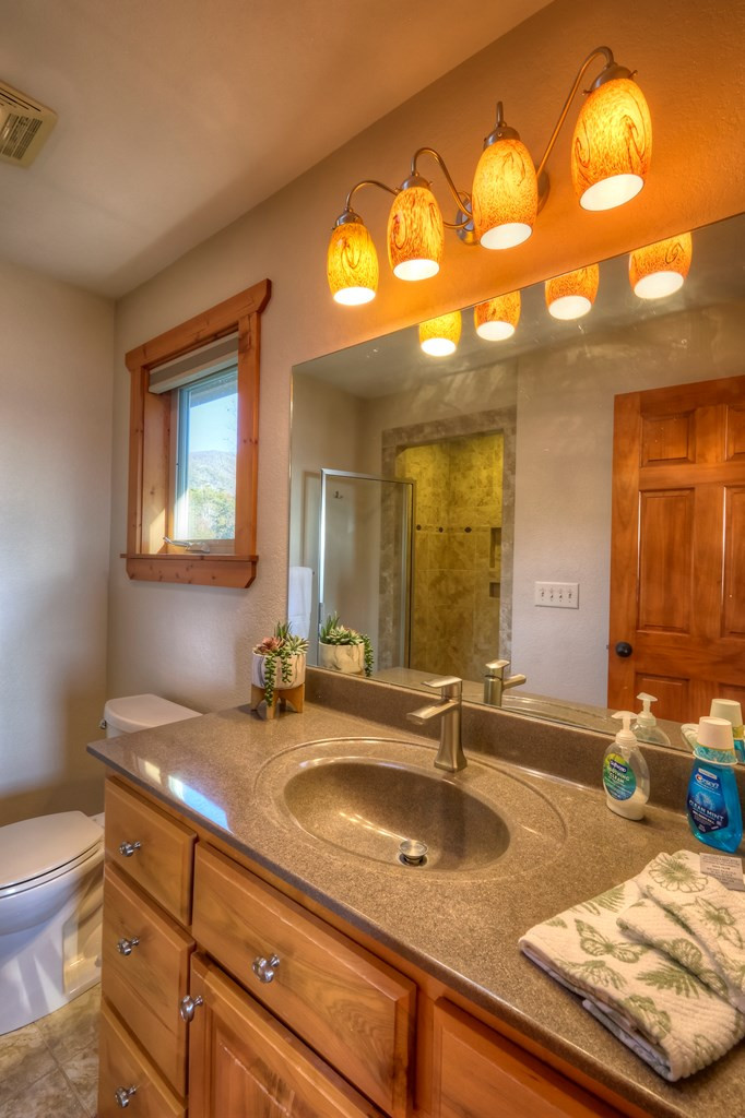 168 Laramie Heights Property Photo 33