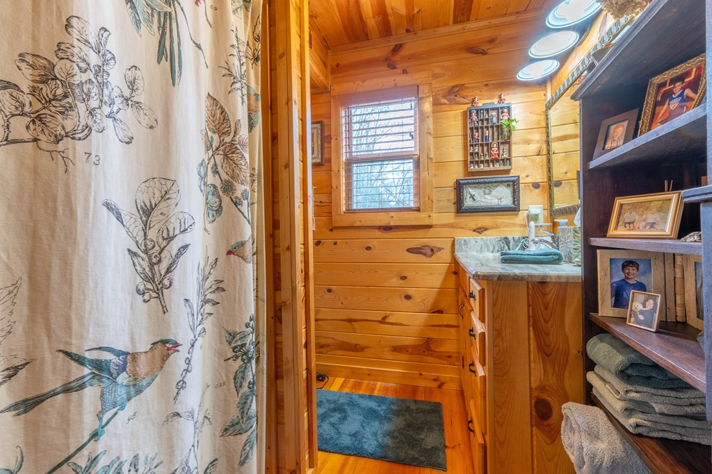 225 Hickory Woods Trail Property Photo 14