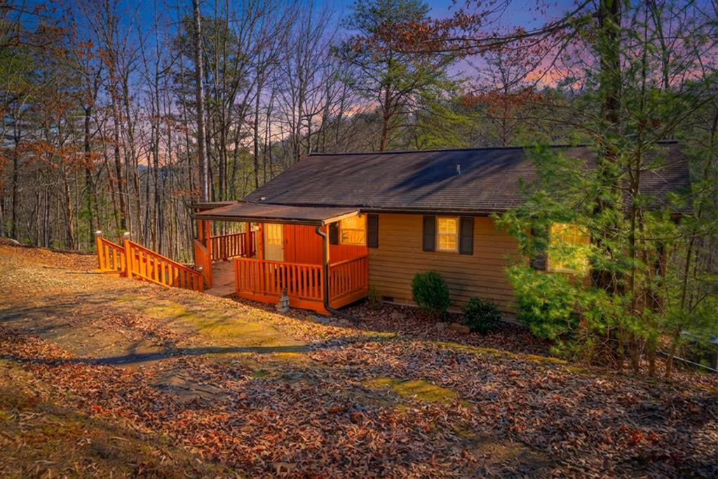 124 Dawnview Circle Property Photo 1