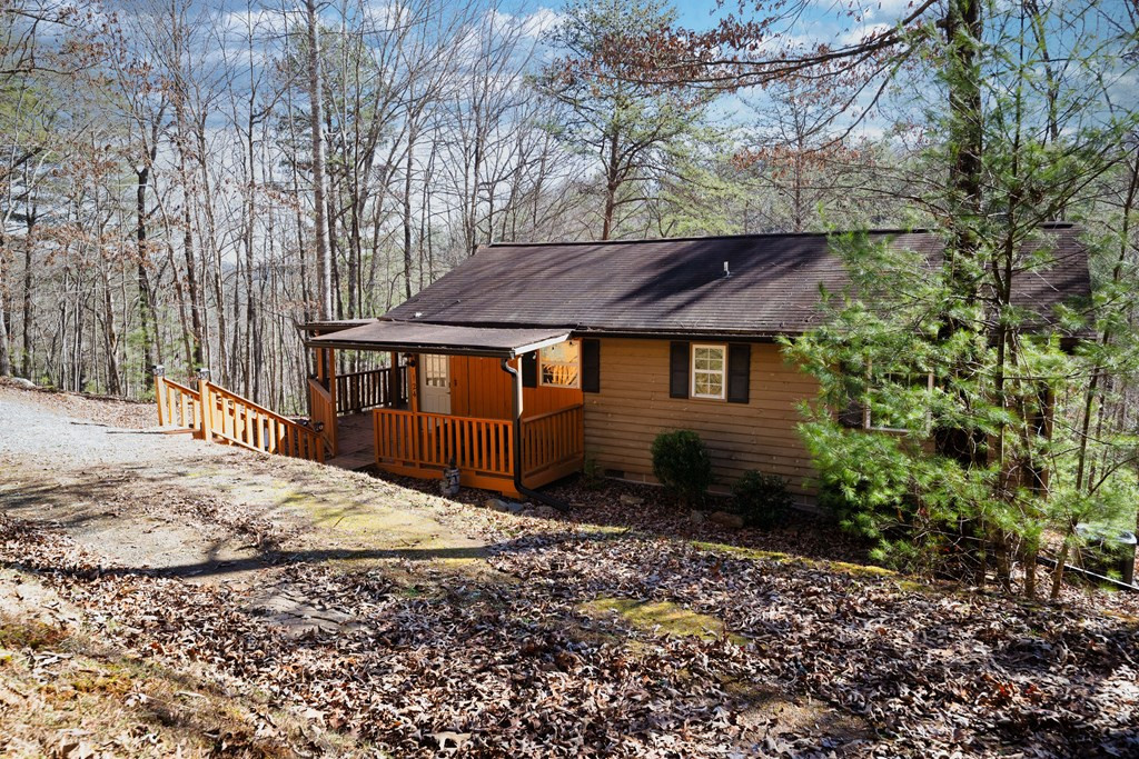 124 Dawnview Circle Property Photo 2