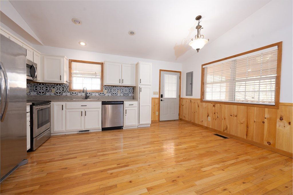 124 Dawnview Circle Property Photo 9