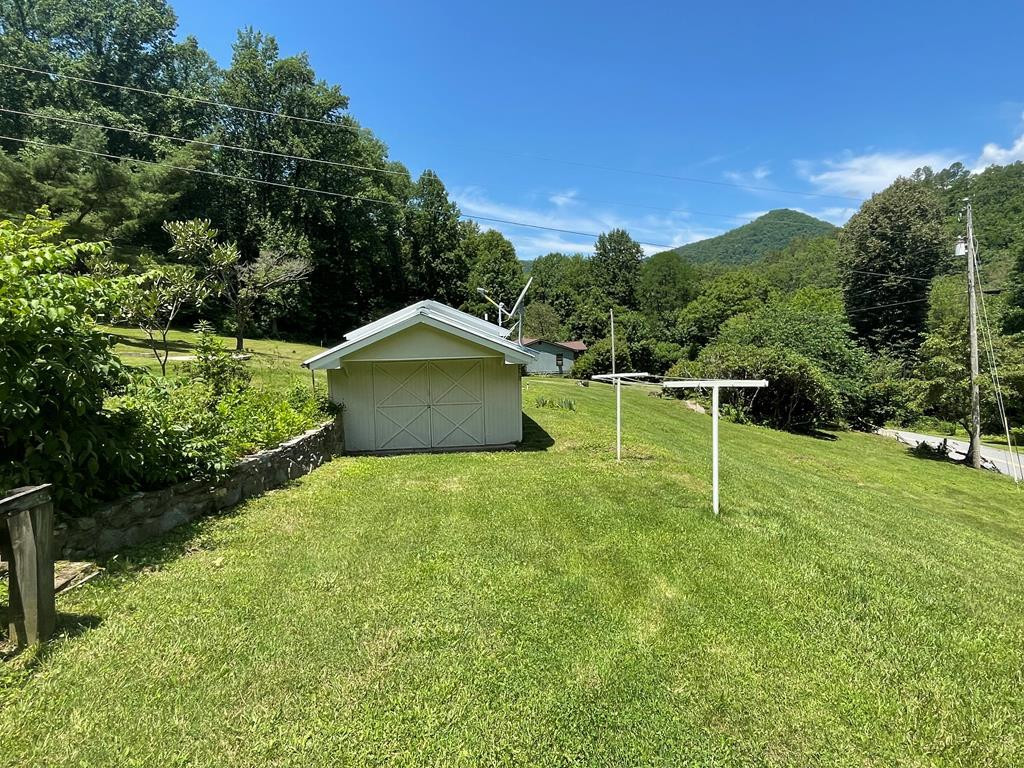 3400 Franks Creek Property Photo 4