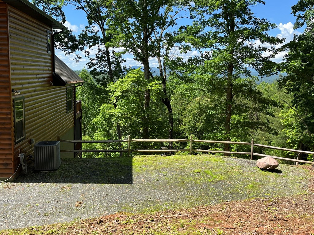 465 Confederate Circle Property Photo 4