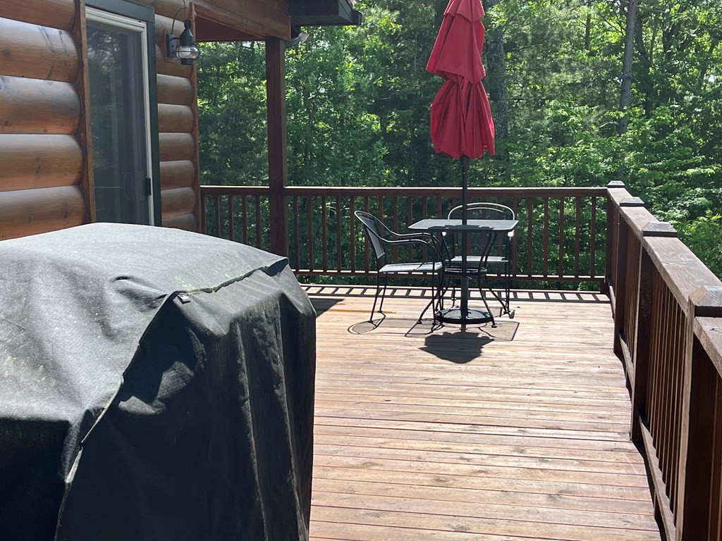 465 Confederate Circle Property Photo 5