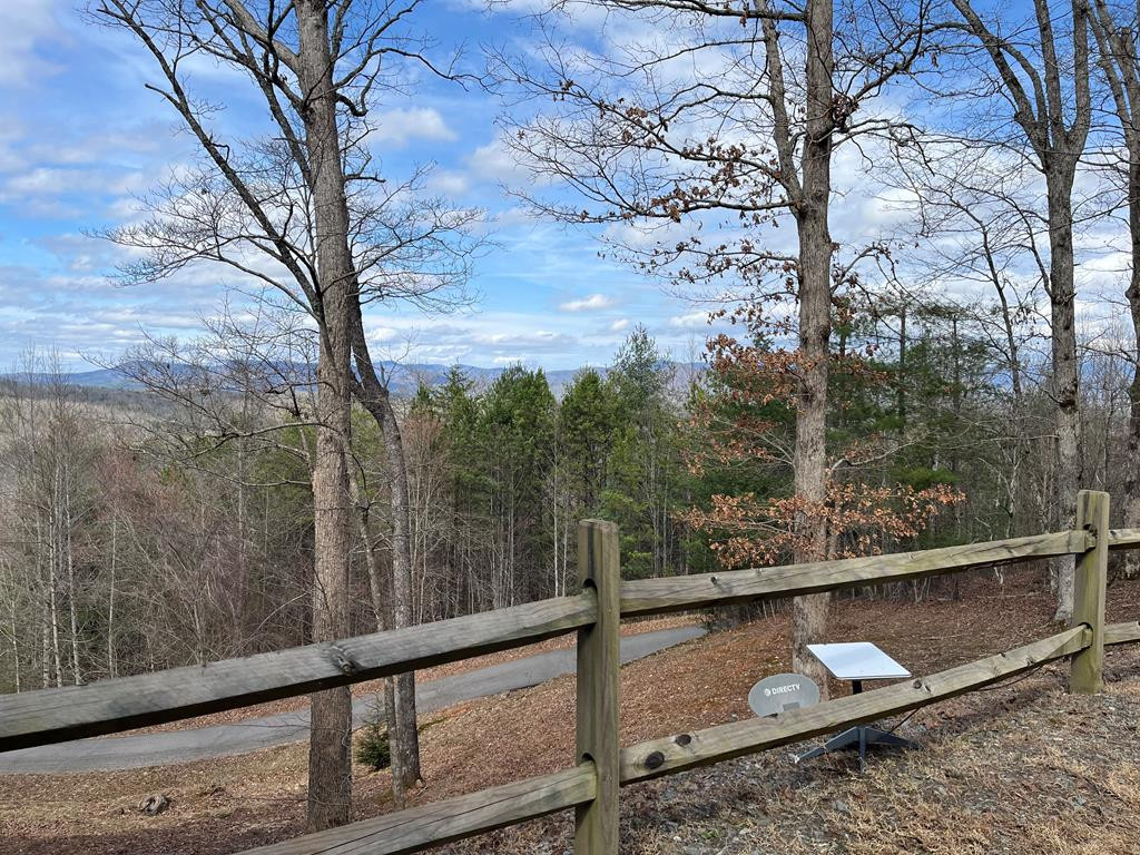 465 Confederate Circle Property Photo 9