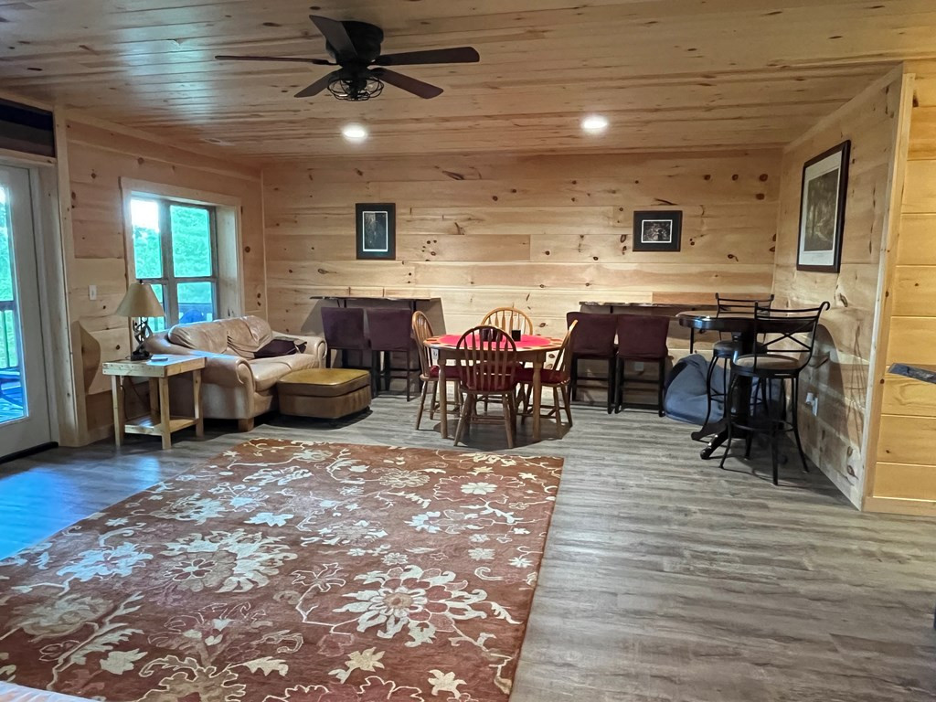 465 Confederate Circle Property Photo 40