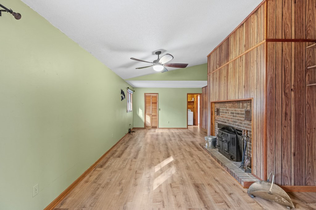 411 Sharing Lane Property Photo 29