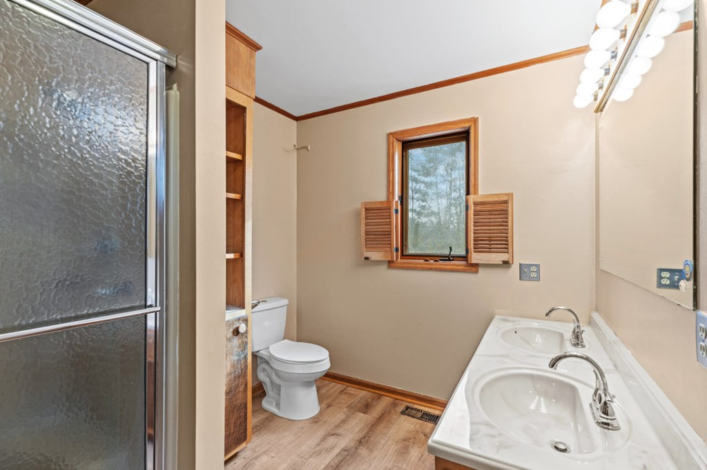 411 Sharing Lane Property Photo 34