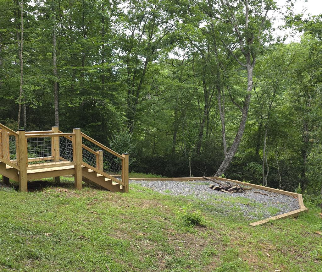 721 Holly Point Drive Property Photo 20