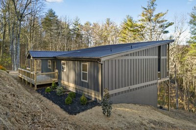 324 Golden Eagle Drive Property Photo 3