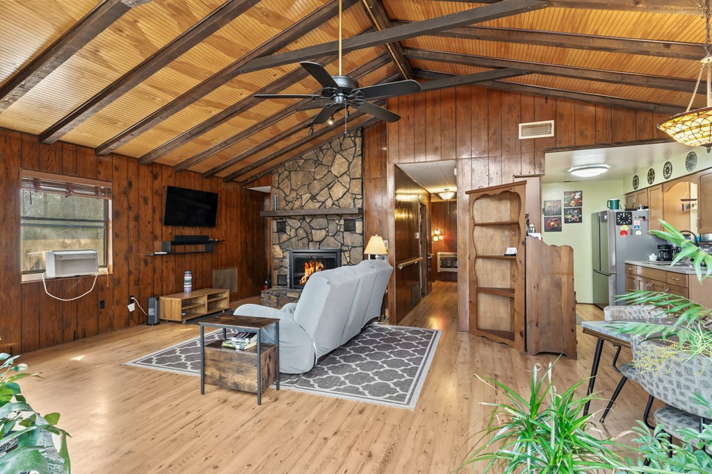 79 Serenity Lane Property Photo 12