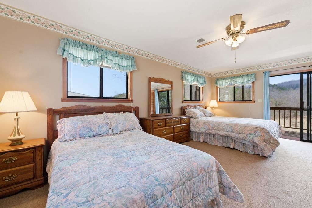 238 Lakeview Drive Property Photo 33