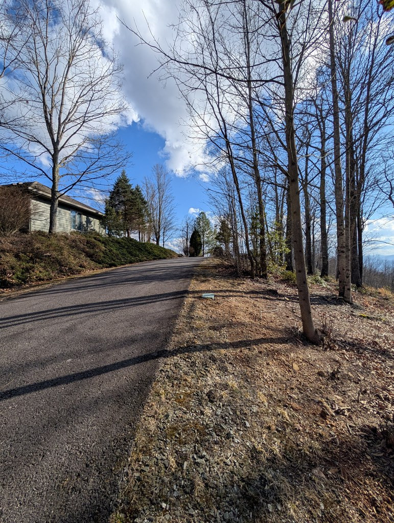 L-16&17 16 & 17 Summit Drive Property Photo 30