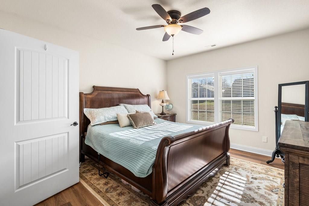 116 Riverwalk Circle Property Photo 18