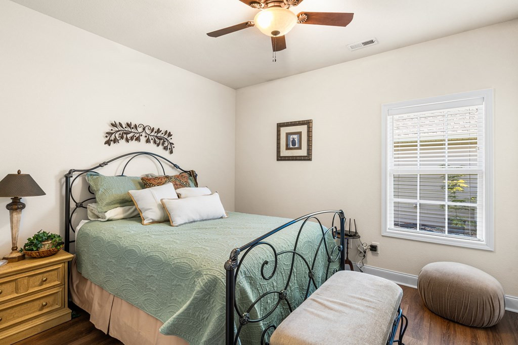 116 Riverwalk Circle Property Photo 24