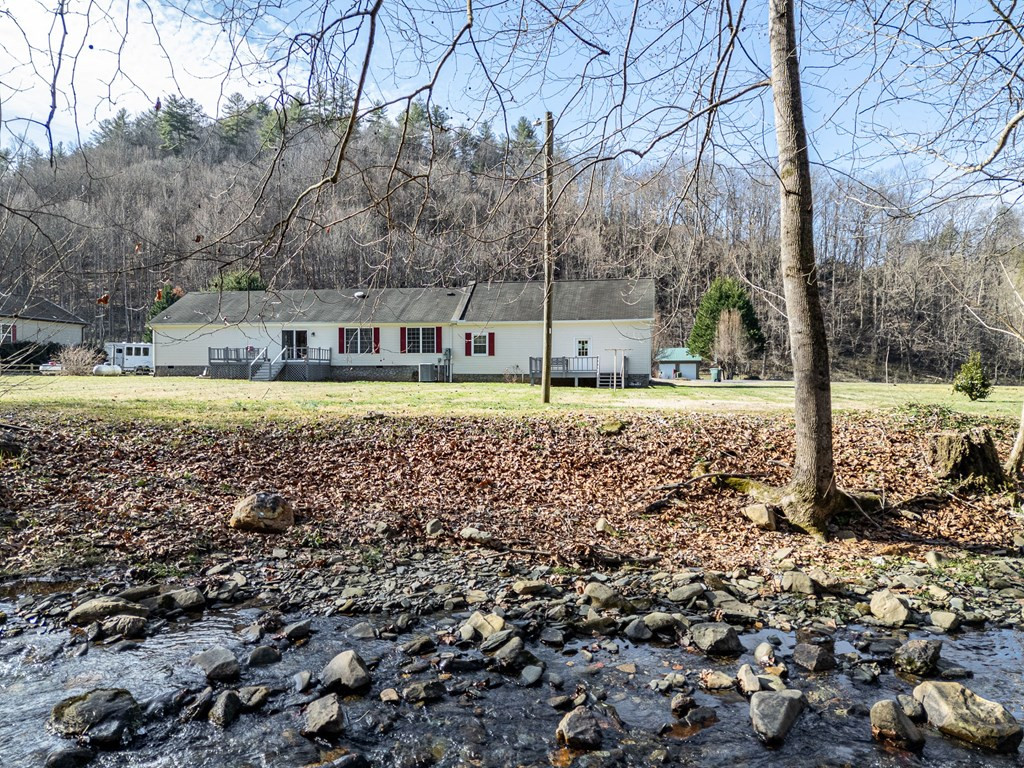 172 Eden Acres Drive Property Photo 13