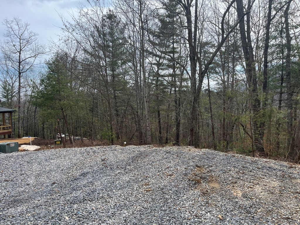 300 48 Jernigan Court Property Photo 2