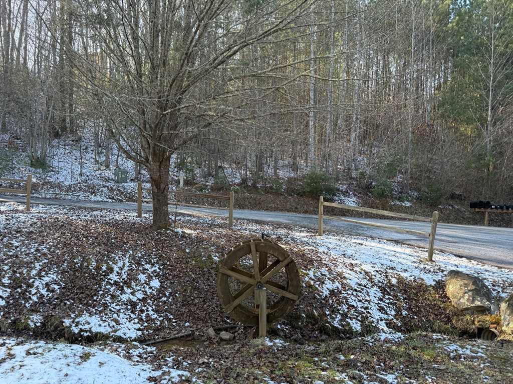 00 Confederate Circle Property Photo 2