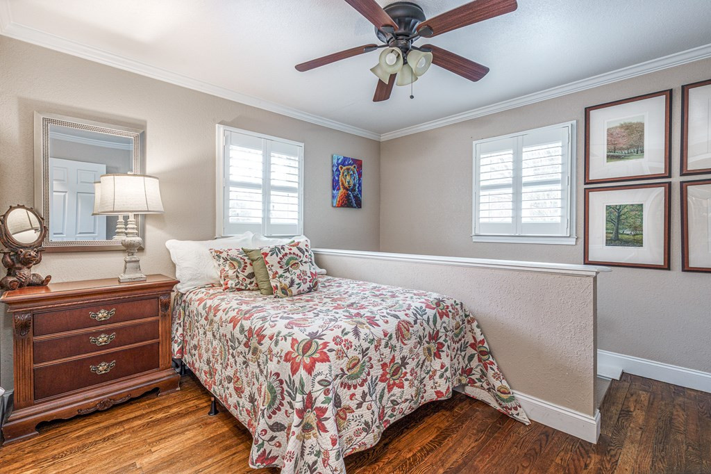15 Lonesome Pine Property Photo 17