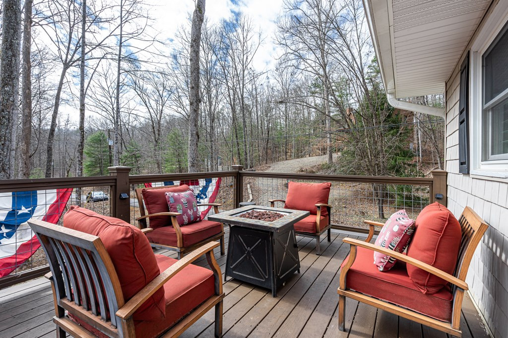 15 Lonesome Pine Property Photo 29