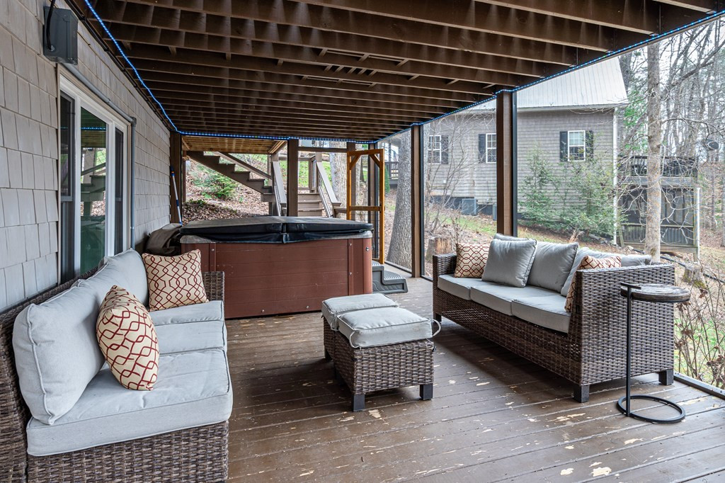 15 Lonesome Pine Property Photo 32