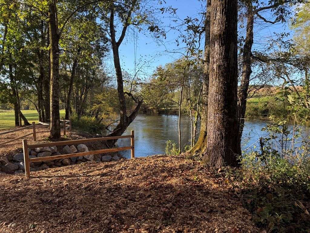 Lot 8 Hinton Property Photo 8