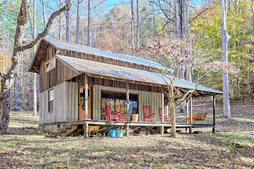1307 Clear Creek Road Property Photo 12