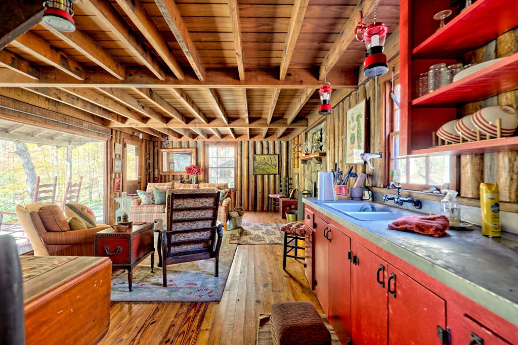 1307 Clear Creek Road Property Photo 28