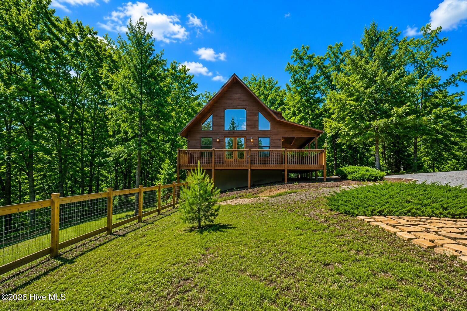 161 Boulder Mountain Drive Property Photo 2