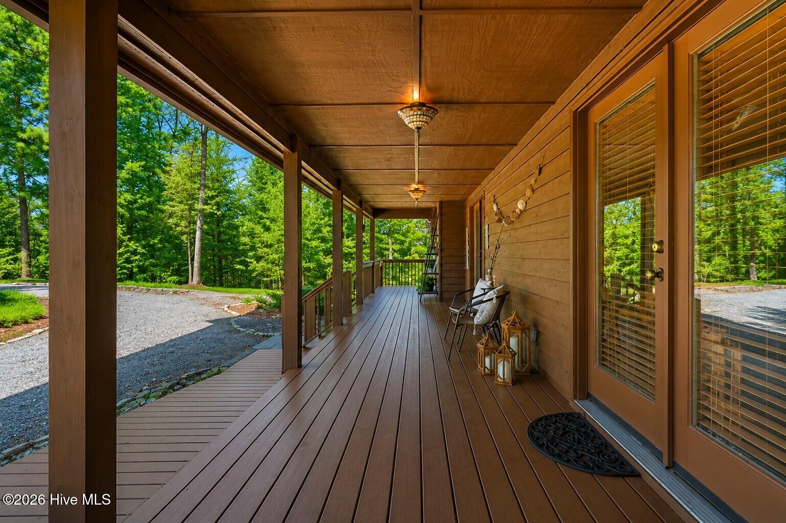 161 Boulder Mountain Drive Property Photo 3