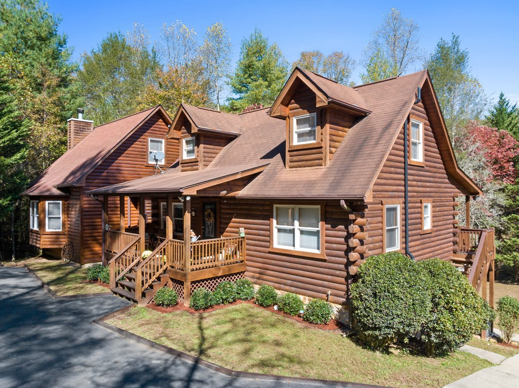 358 Misty River Circle Property Photo 3