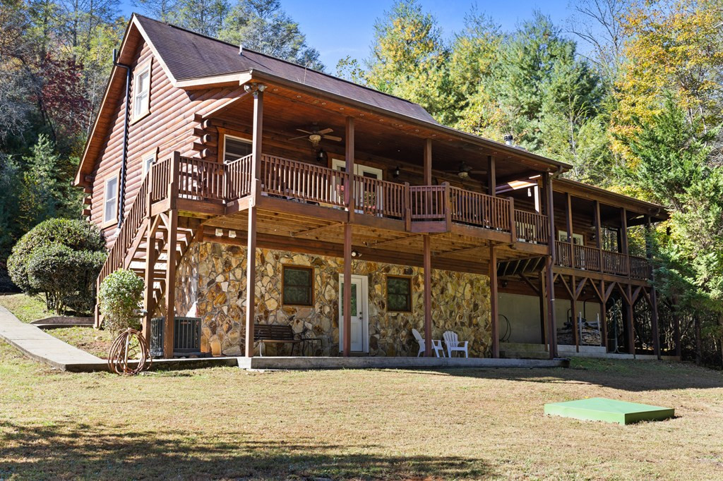 358 Misty River Circle Property Photo 4