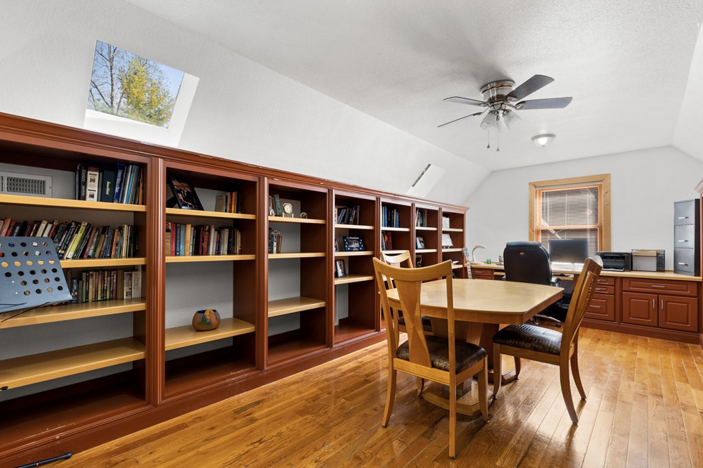 358 Misty River Circle Property Photo 29