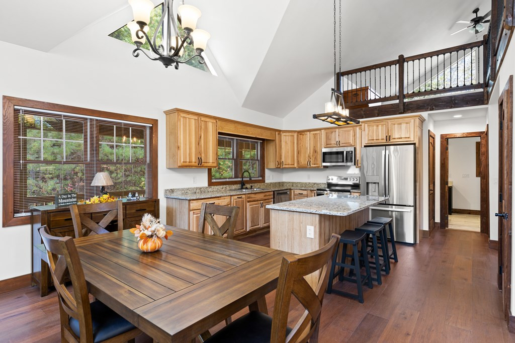 358 Misty River Circle Property Photo 46