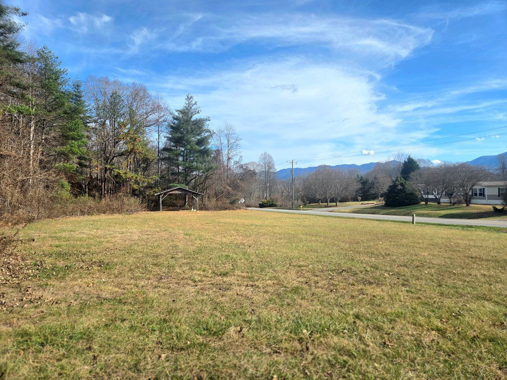 6785 Airport Road Property Photo 14