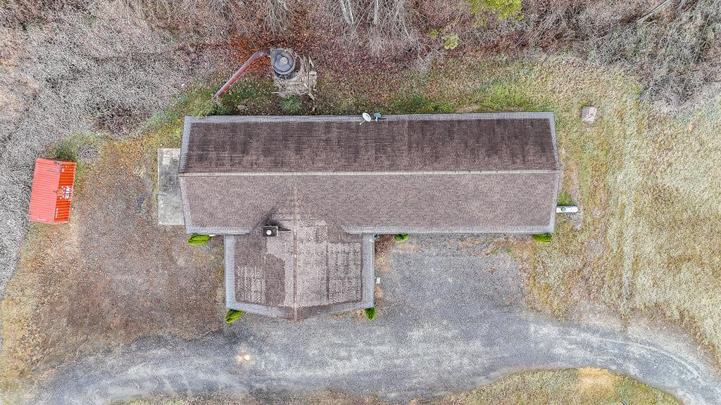 6785 Airport Road Property Photo 37