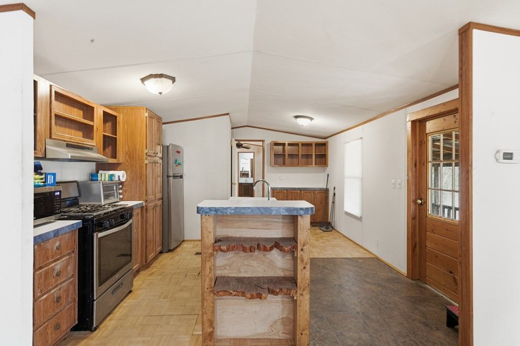115 Crowe Mountain Lane Property Photo 6