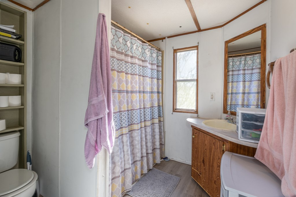 385 Aquone Property Photo 10