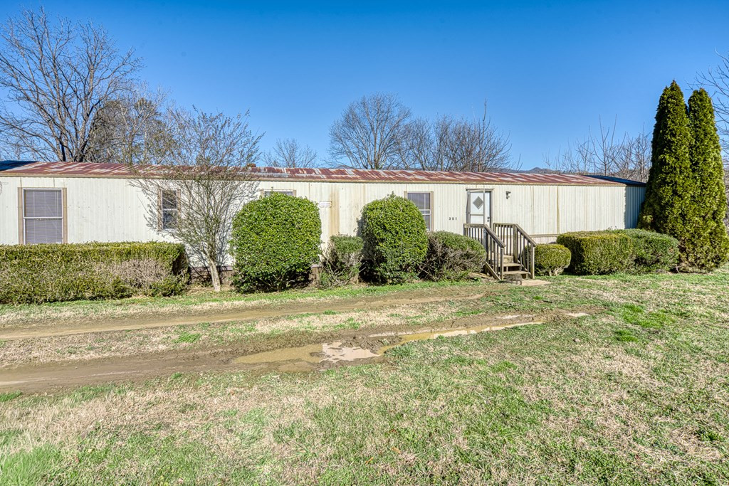 385 Aquone Property Photo 24