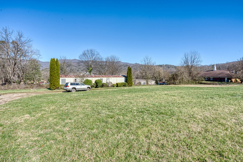 385 Aquone Property Photo 25