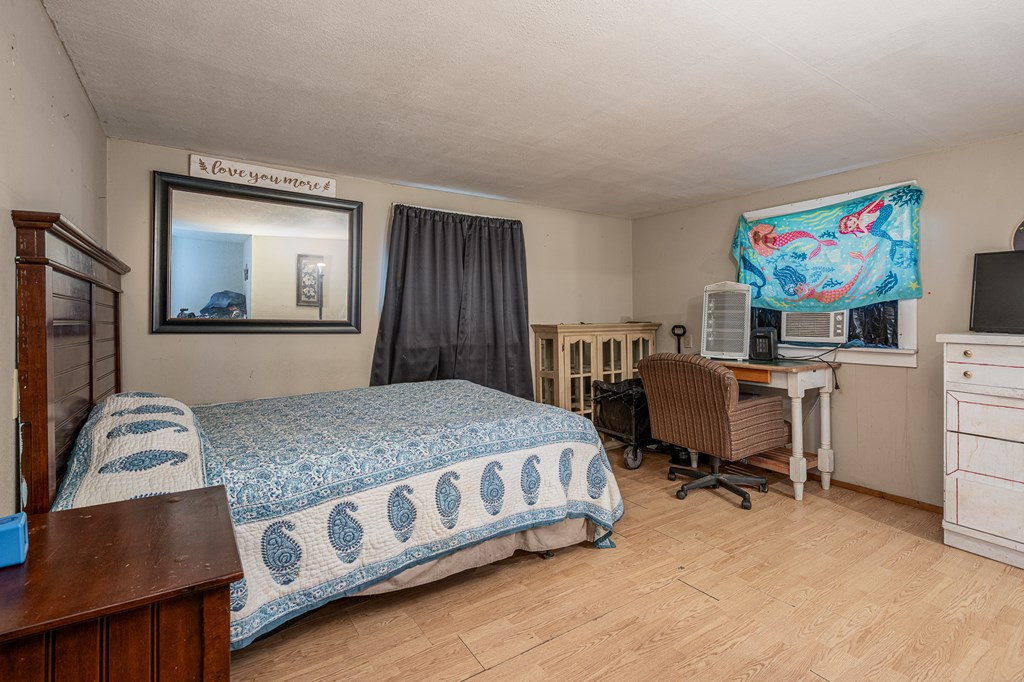 385 Aquone Property Photo 37