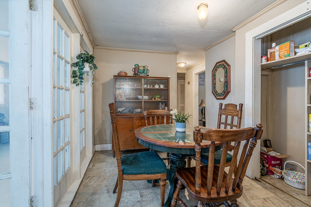 385 Aquone Property Photo 44