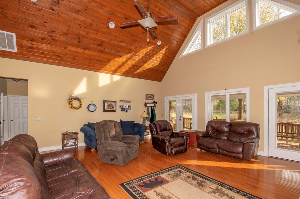 11509 Hwy 64 E Property Photo 7