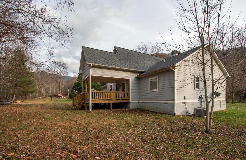 11509 Hwy 64 E Property Photo 31