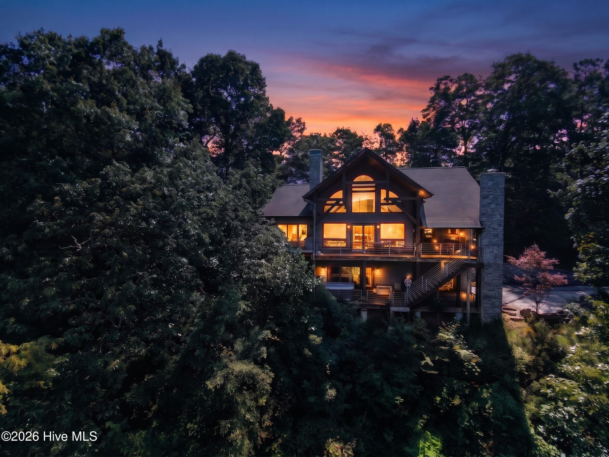 170 Polaris Way