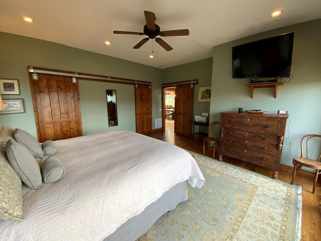 170 Polaris Way Property Photo 22