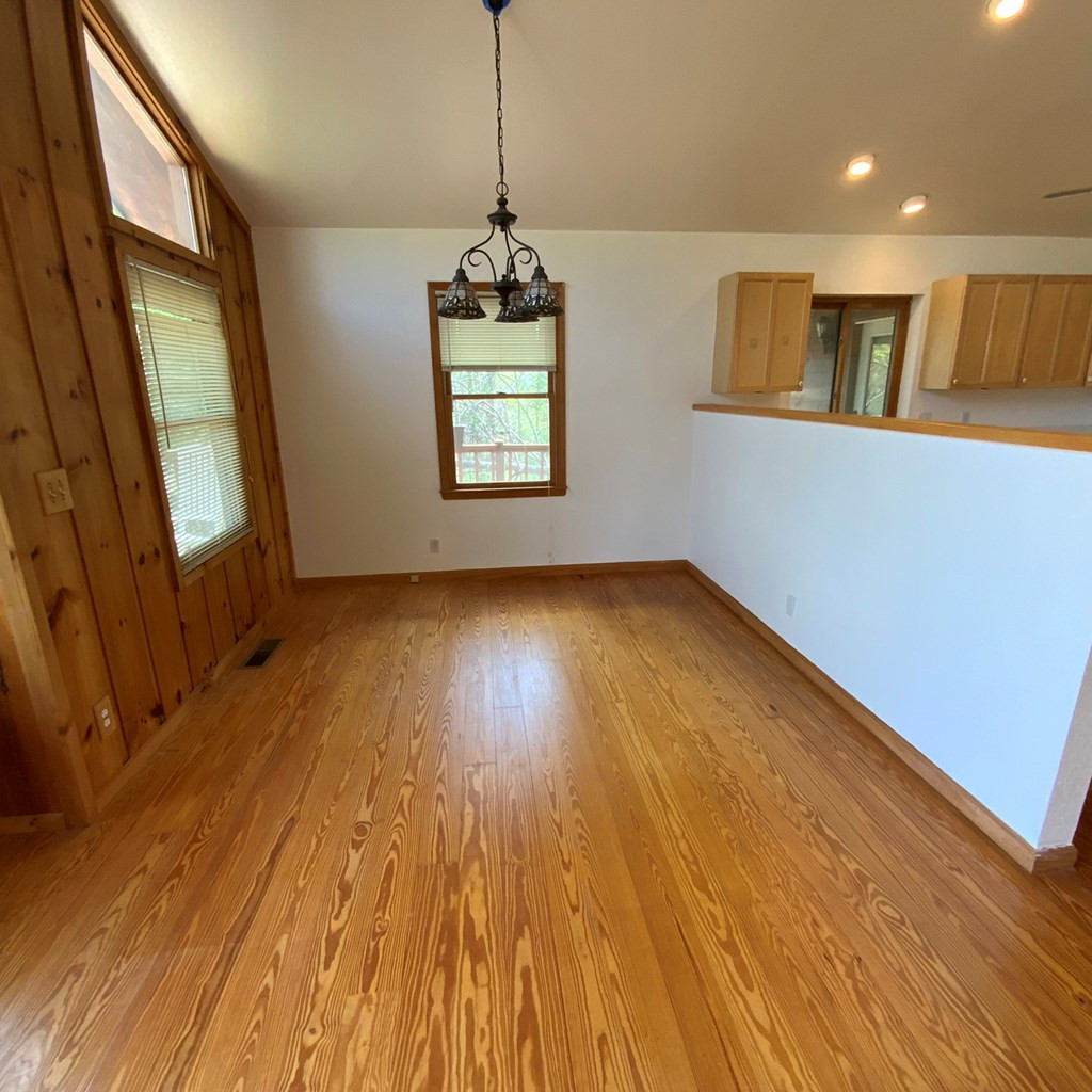 124 Bradford Drive Property Photo 31